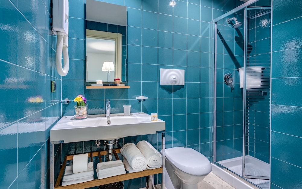 Superior Double Room Single Use - Photo 6