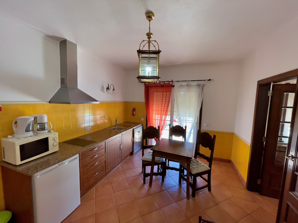 Suite - Photo 2