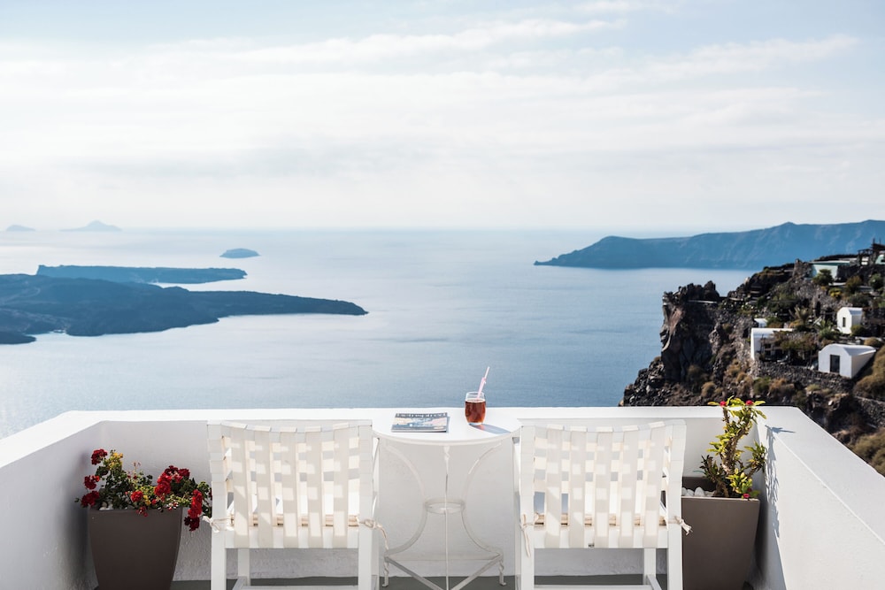Standard Room (Caldera View) - Photo 1