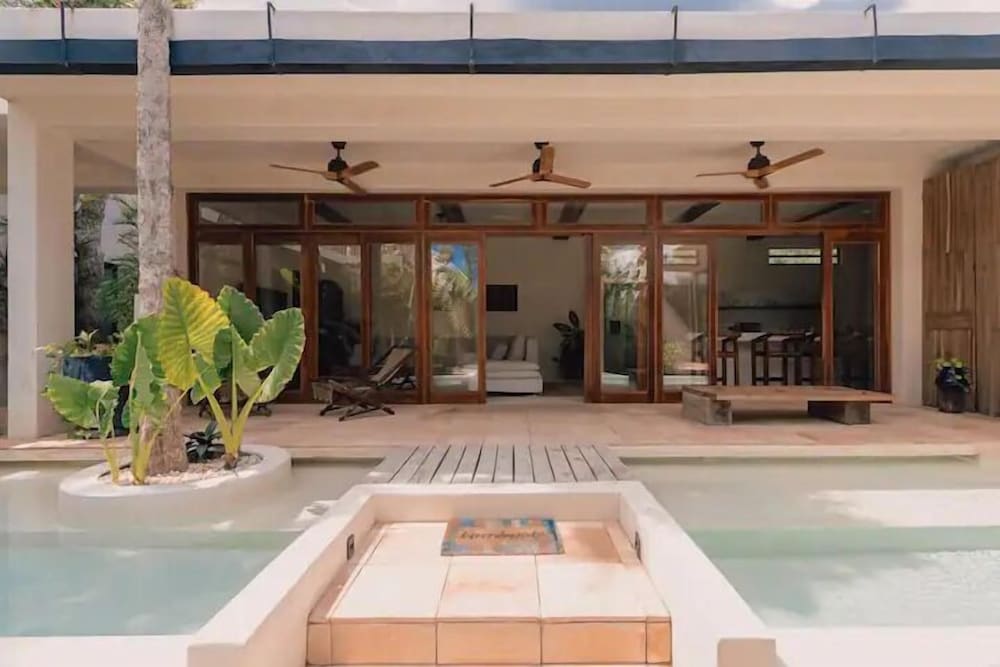 Superior Villa - Photo 27