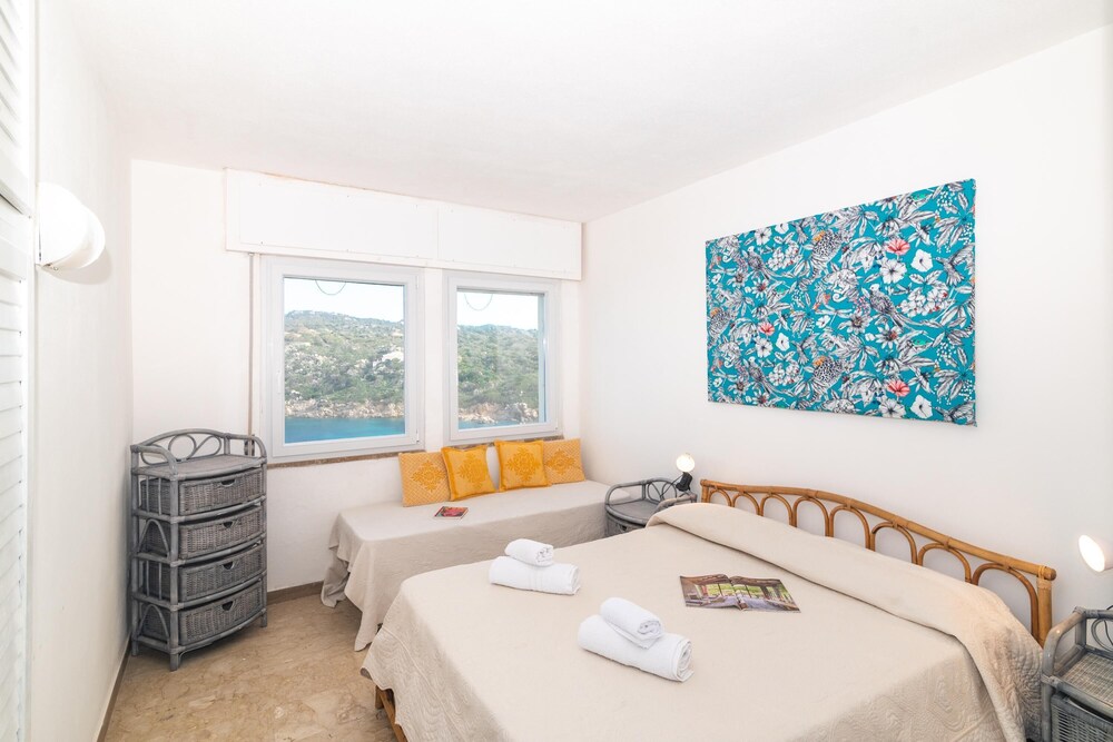 Villa photo 1