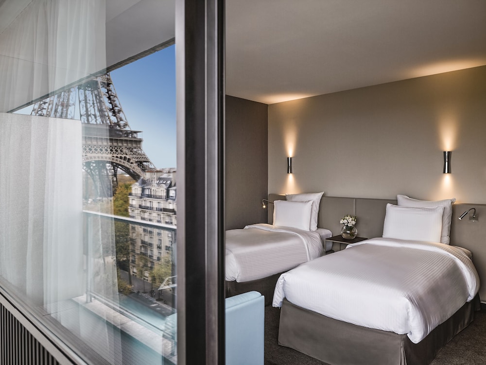 Suite, 1 King Bed with Sofa bed, Balcony (Eiffel Tower View)