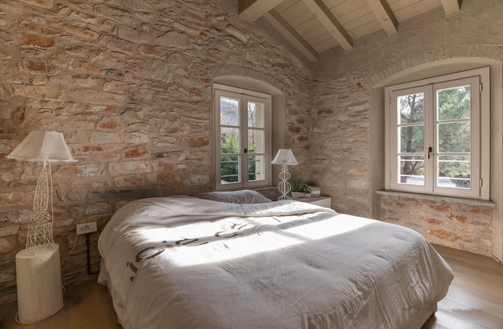 Villa, Multiple Bedrooms photo 2