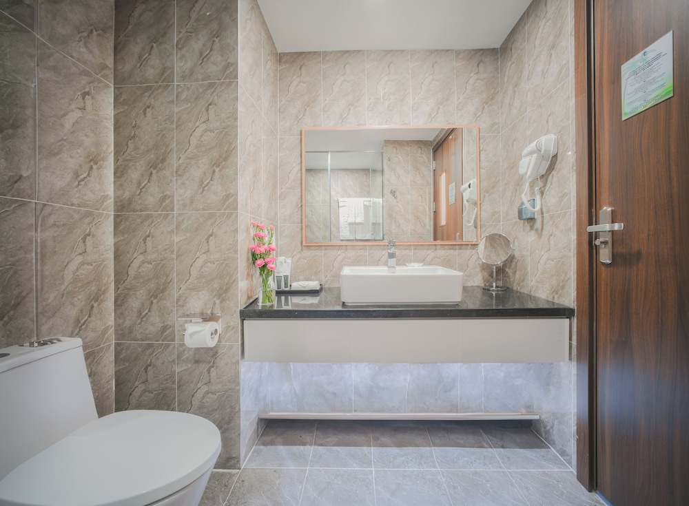 Premier Double Room, Sea View - Photo 8