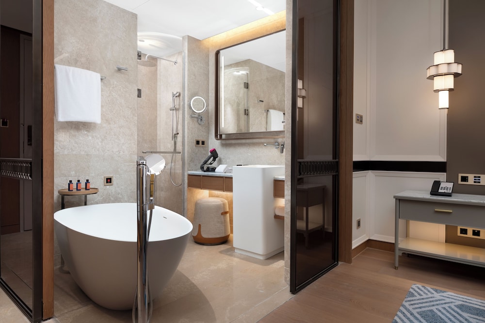 Executive Double Room, Bay View photo 3