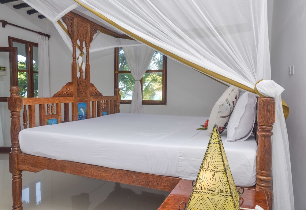 Deluxe Room, Garden View - Photo 1