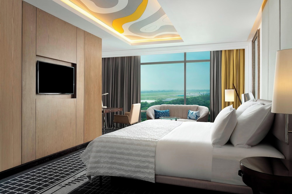 Club Room, 1 King Bed