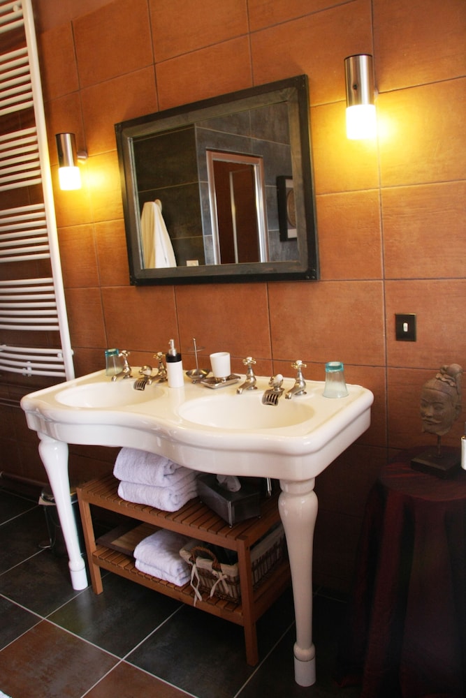 Traditional Double Room, Garden View photo 2