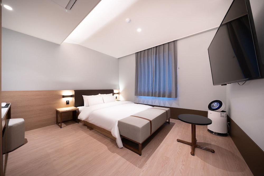 Deluxe Room (B) photo 1