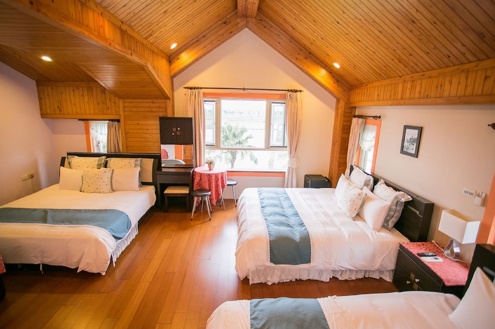 Family Suite, Multiple Beds photo 1