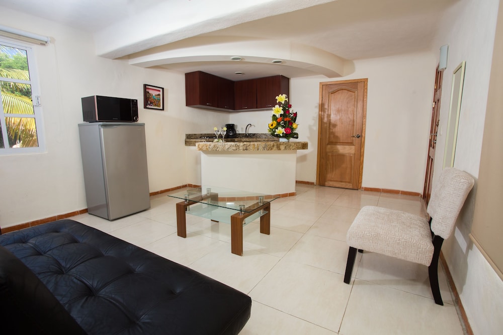 Junior Suite, 1 Bedroom, 1 living room, Kitchenette photo 1