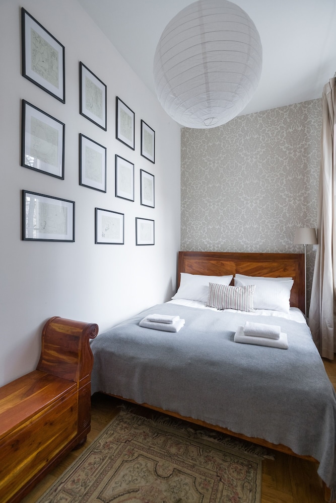 Deluxe Apartment, 1 Bedroom (for 4 people, Biskupia Street)