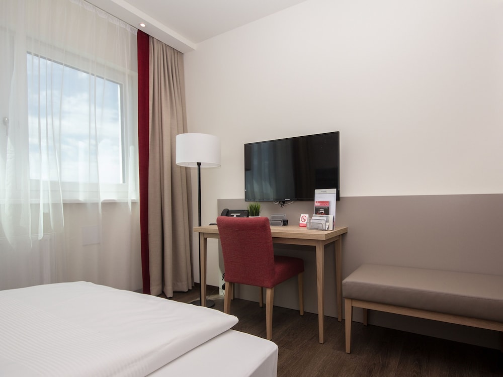 Comfort Single Room, 1 Twin Bed photo 3