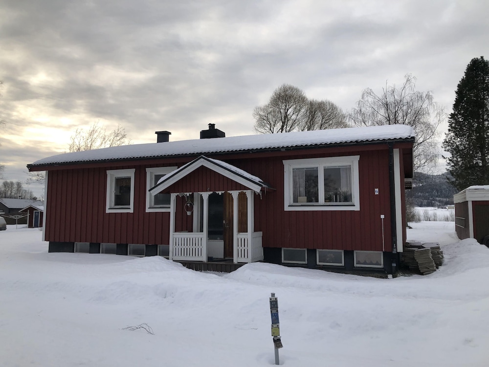 Family House photo 1