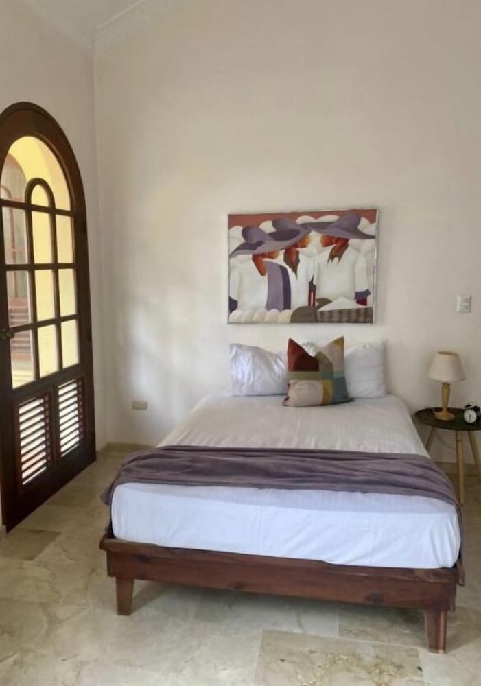 Panoramic Twin Room, 2 Queen Beds photo 2