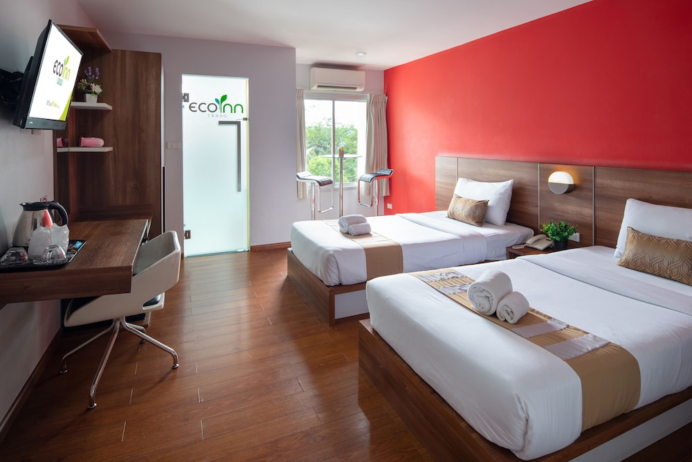 Deluxe, 2 Twin Beds, Non Smoking, City View