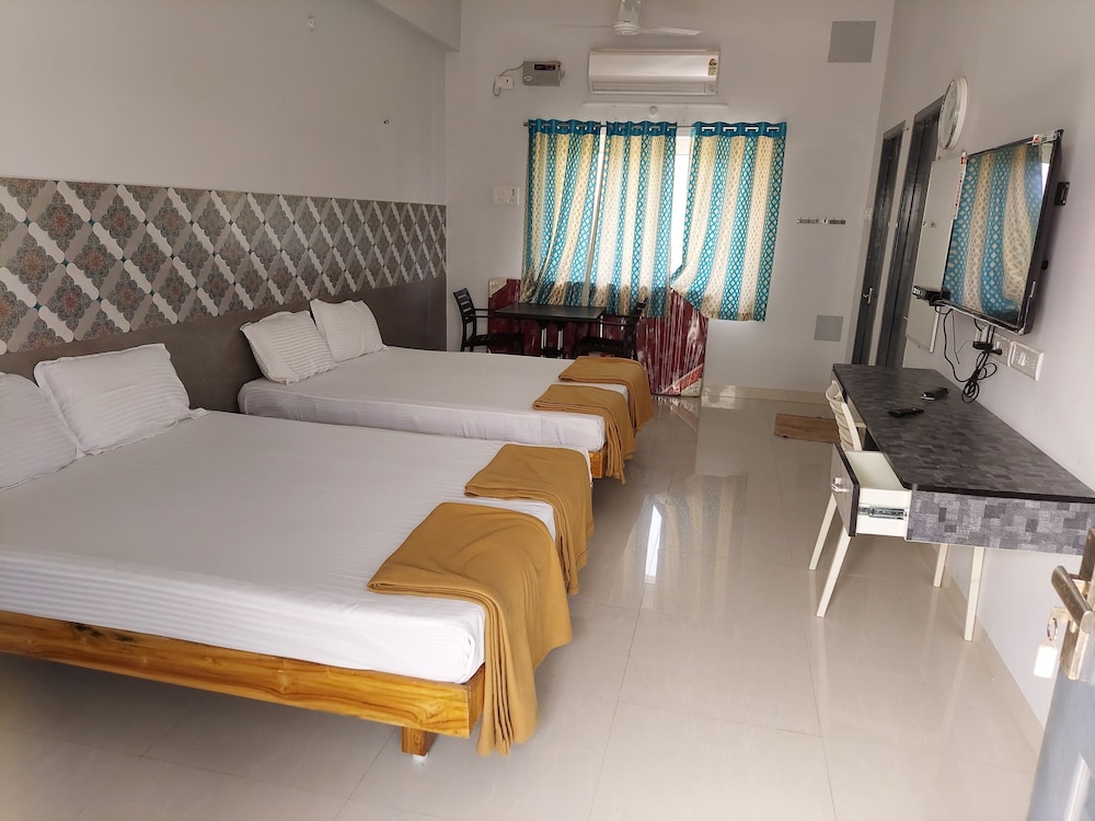 Superior Quadruple Room photo 1