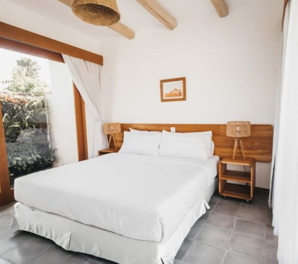 Superior Double Room, Pool Access