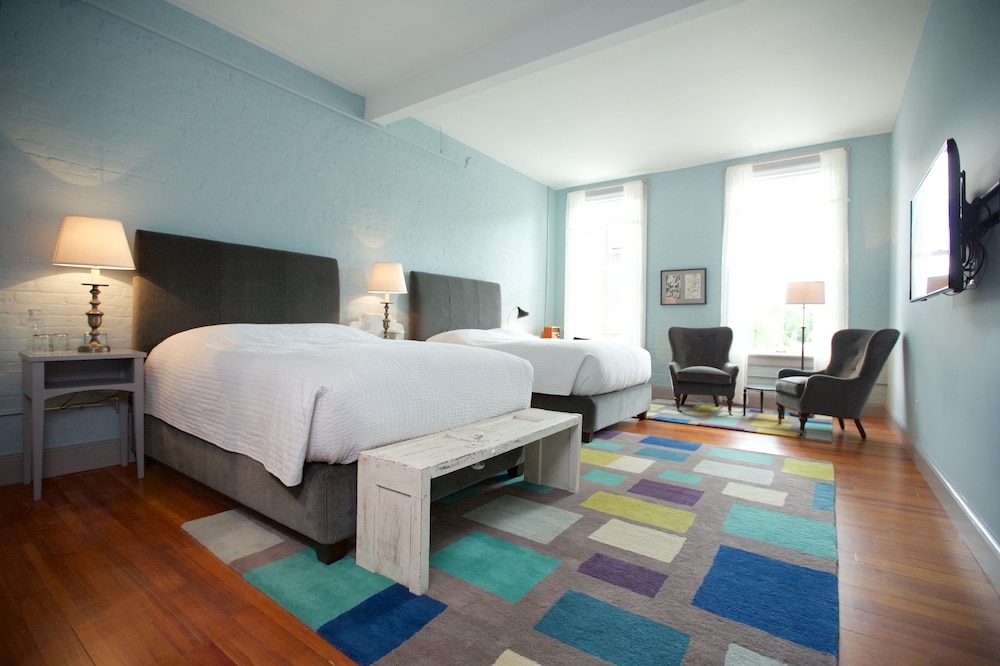 Premier Room, 2 Queen Beds, Accessible