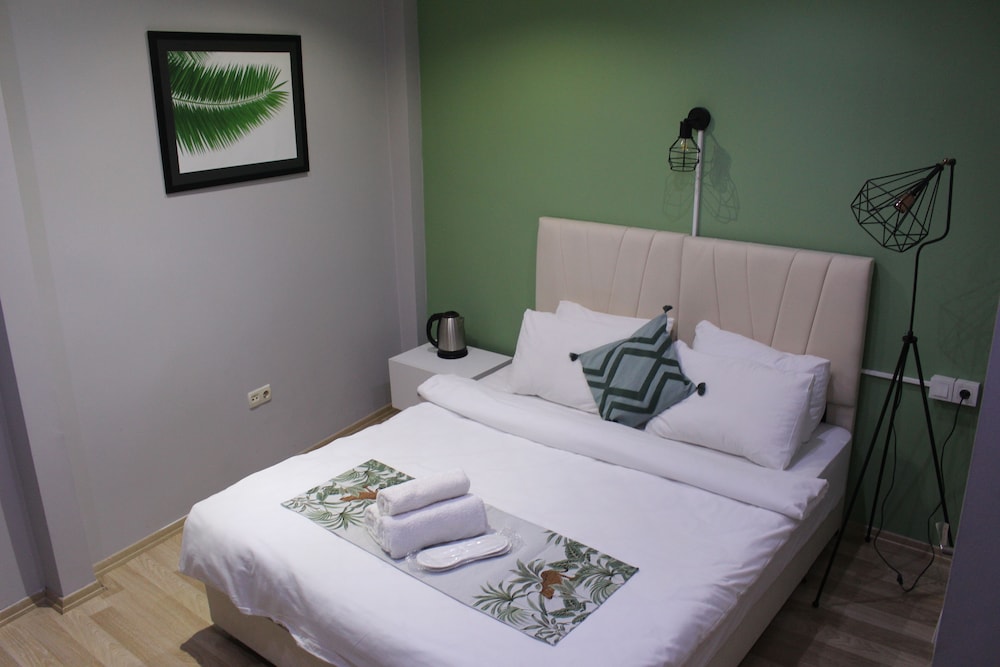 Economy Double Room, Ground Floor photo 2