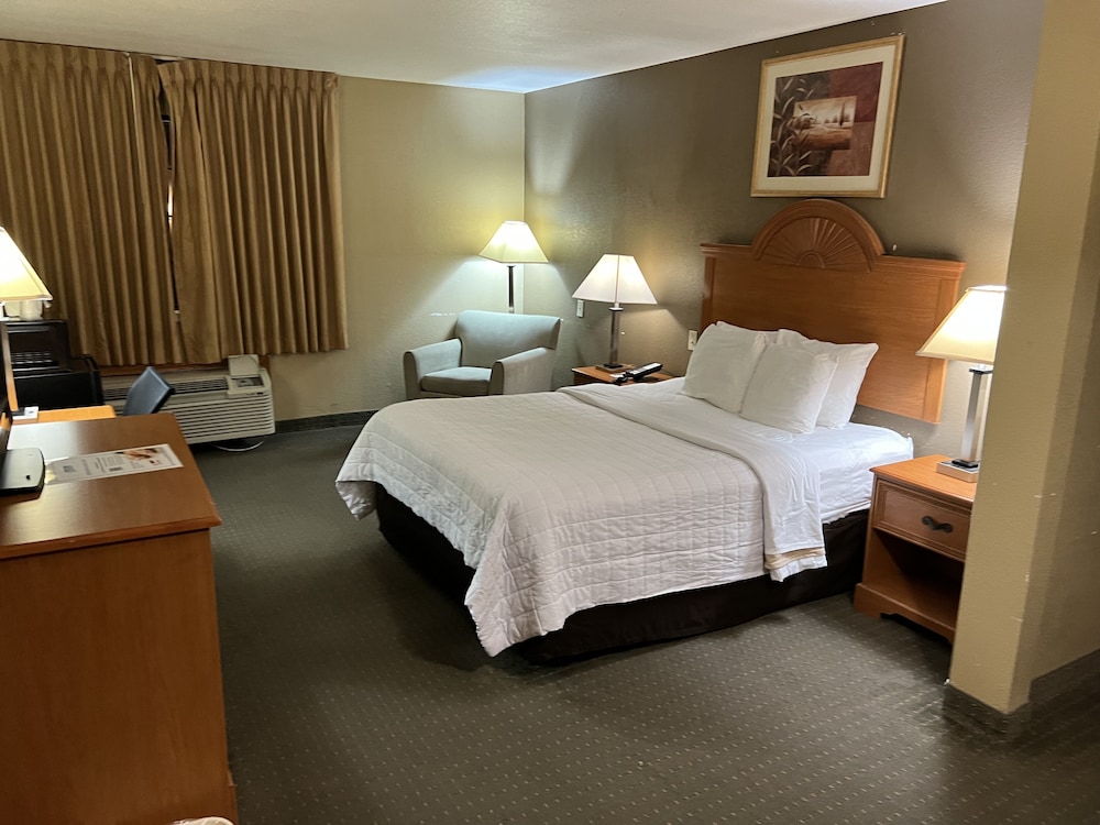 Room, 1 Queen Bed, Accessible, Non Smoking - Photo 2