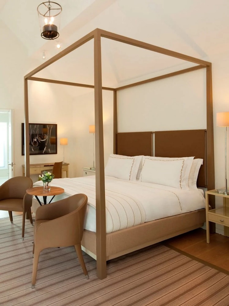Superior Room (Stable)