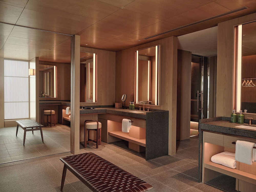 Suite, 1 King Bed (Patina | Osaka Castle View) - Photo 9