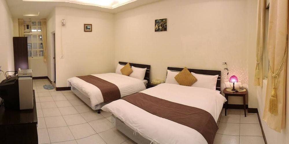 Elite Quadruple Room photo 2