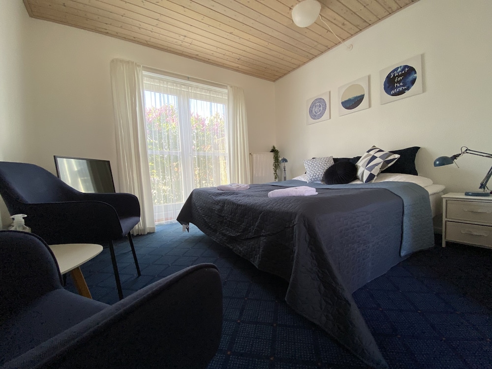Standard Room photo 3