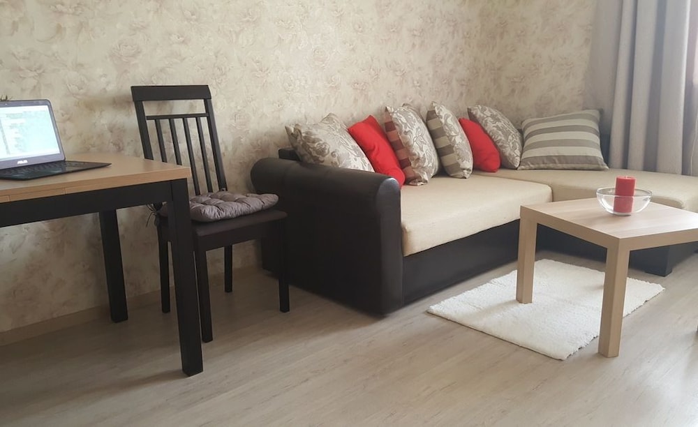 Apartment photo 1