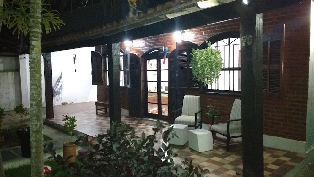 House, 2 Bedrooms, Garden View photo 1