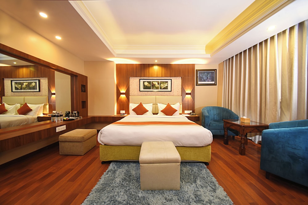 Panoramic Suite, 1 Bedroom, City View photo 3