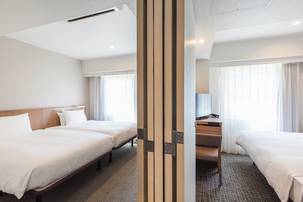 Connecting Room, Non Smoking - Photo 1