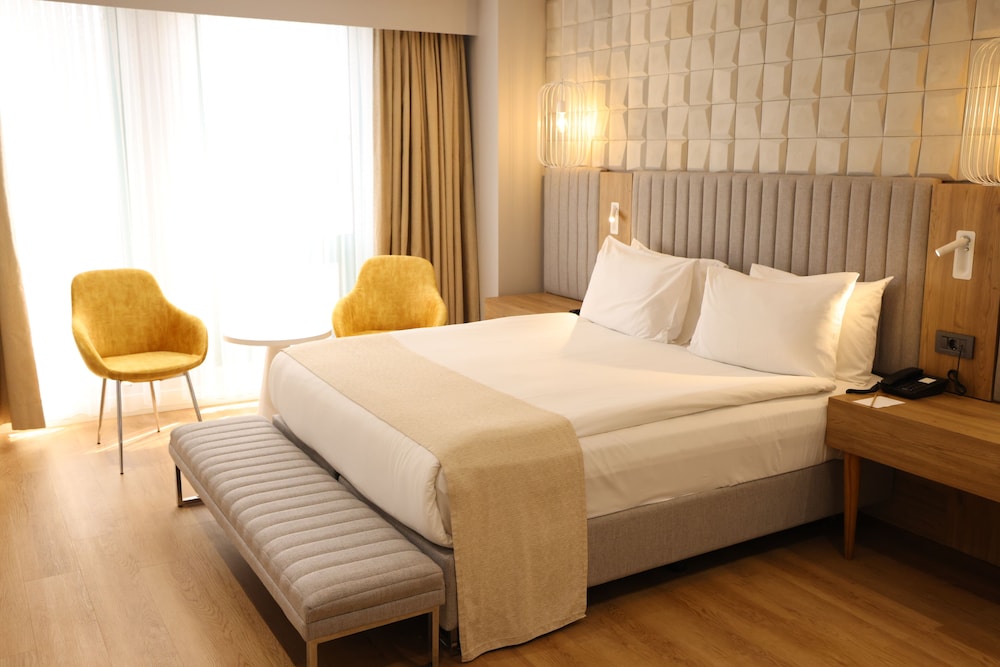 Presidential Double Suite photo 1