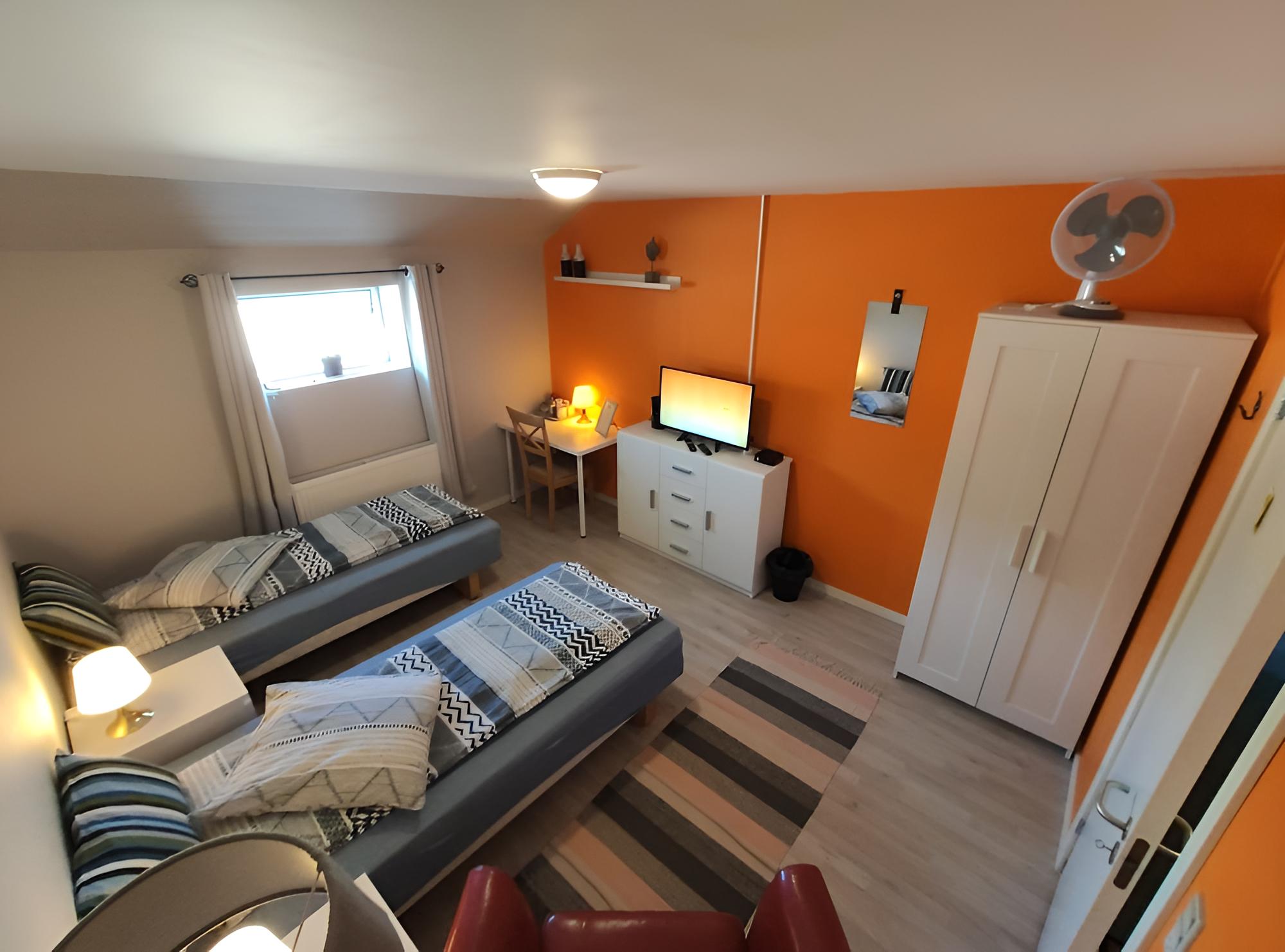 Economy Double Room, Shared Bathroom photo 1