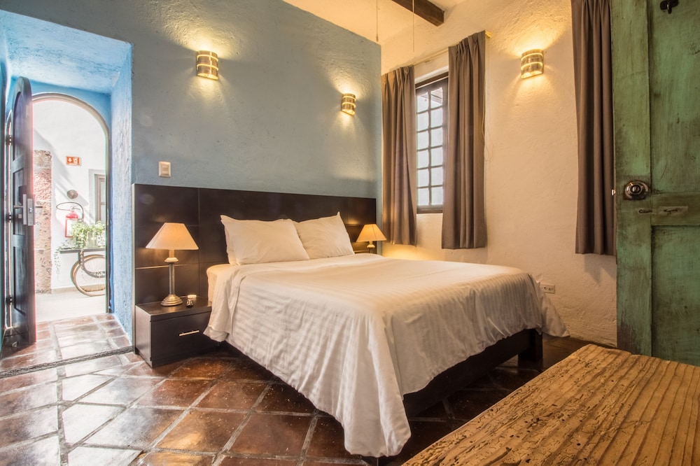 Deluxe Single Room photo 1
