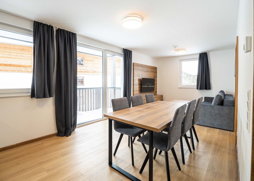 Superior Apartment, 2 Bedrooms photo 2