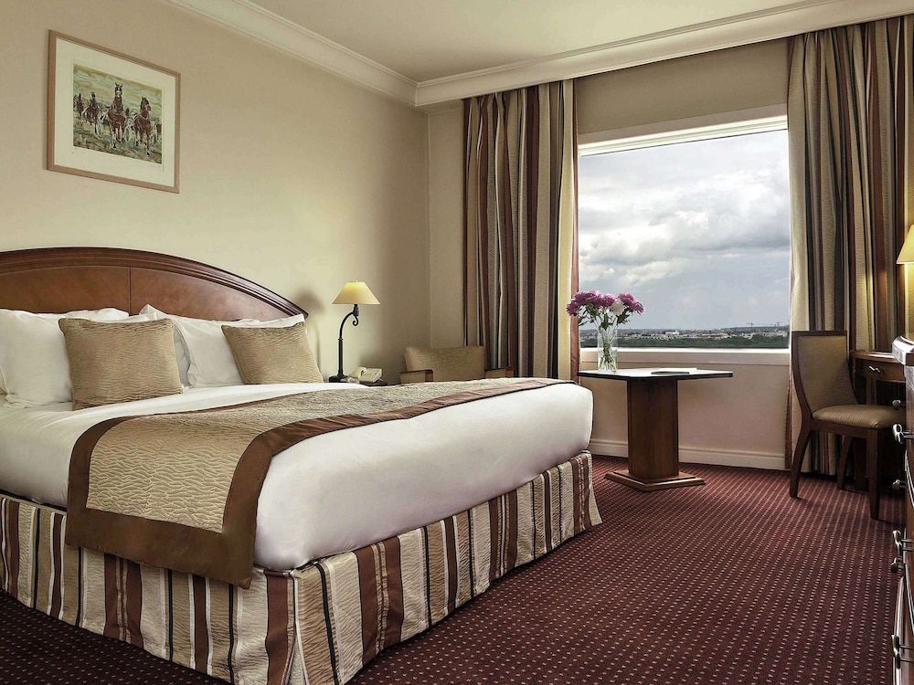 Deluxe Room, 1 Double Bed - Photo 8