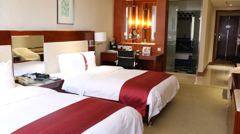 Premium Room, 2 Twin Beds, Non Smoking, Business Lounge Access (Lounge Access) photo 3