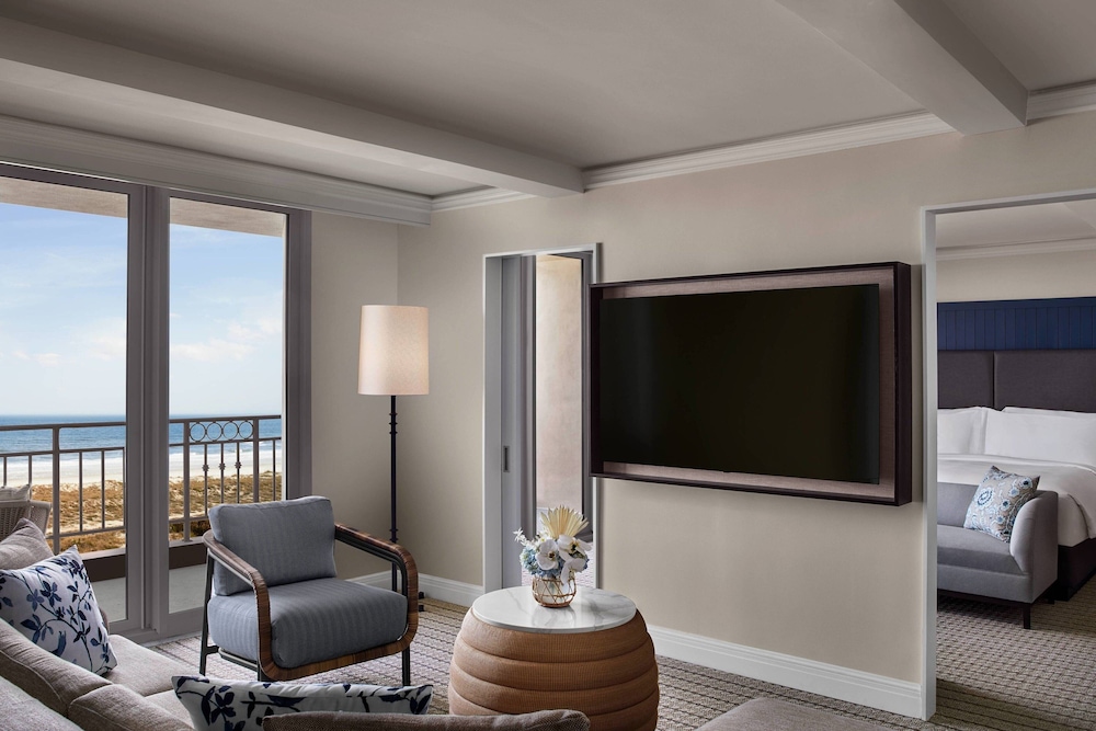Suite, 1 Bedroom - Photo 3