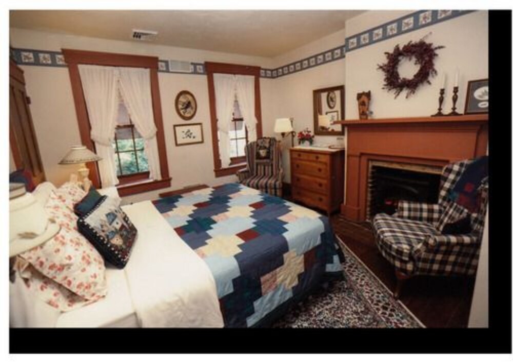 Room, Private Bathroom (Bluebird Room) photo 2