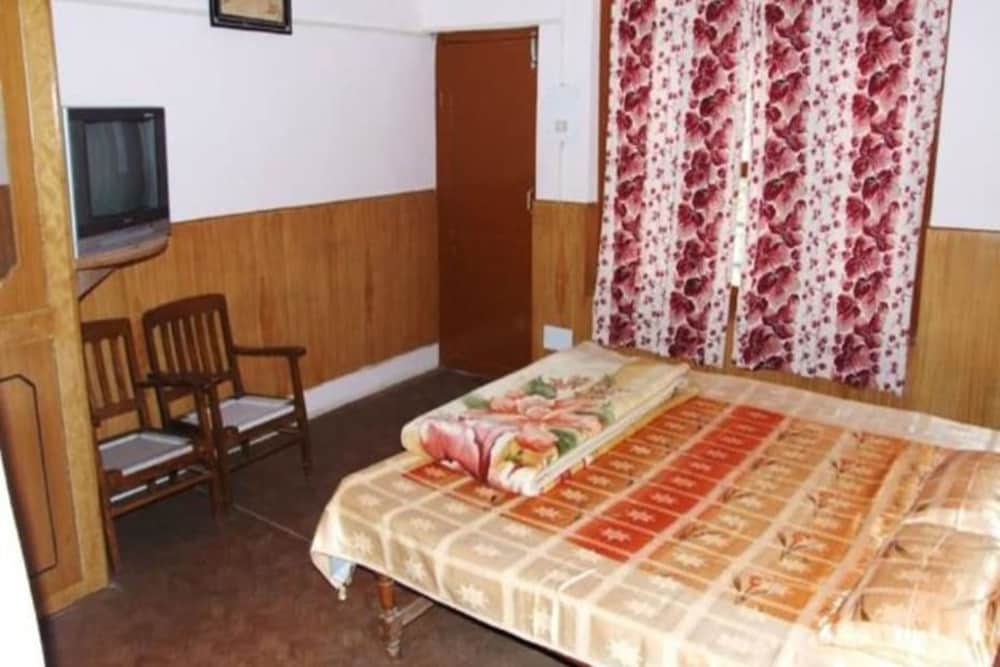 Triple Room - Photo 1