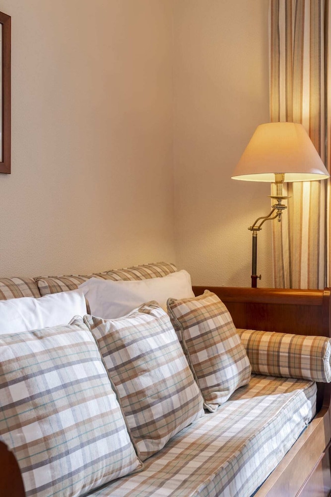 Basic Cottage, Multiple Beds, Sea View