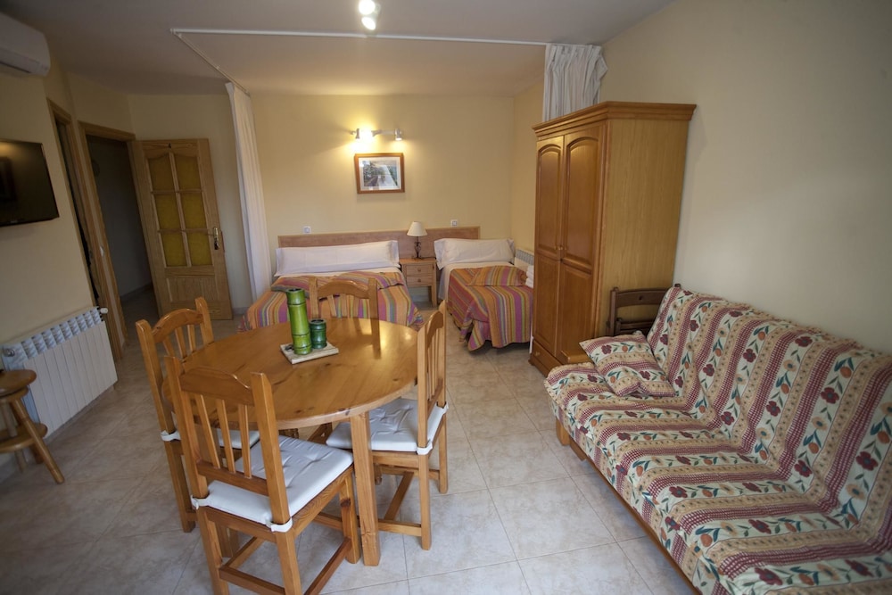 Apartment, 1 Bedroom photo 2