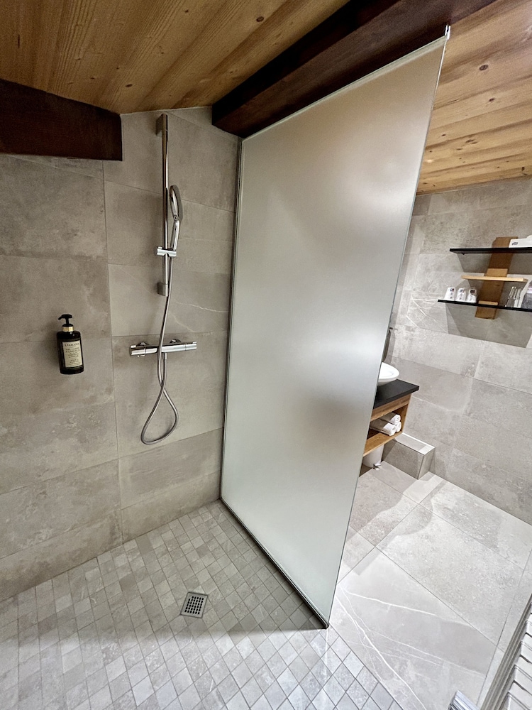 Superior Triple Room photo 3