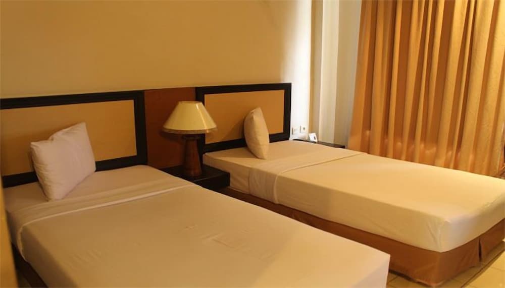 Executive Room photo 2
