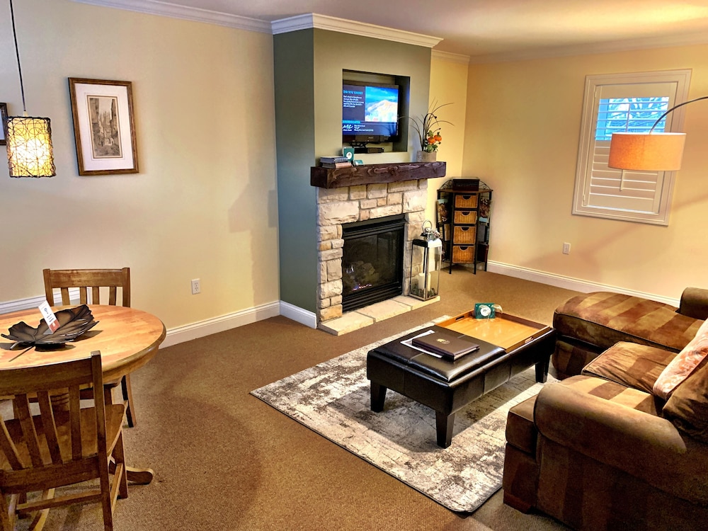 Deluxe Cottage