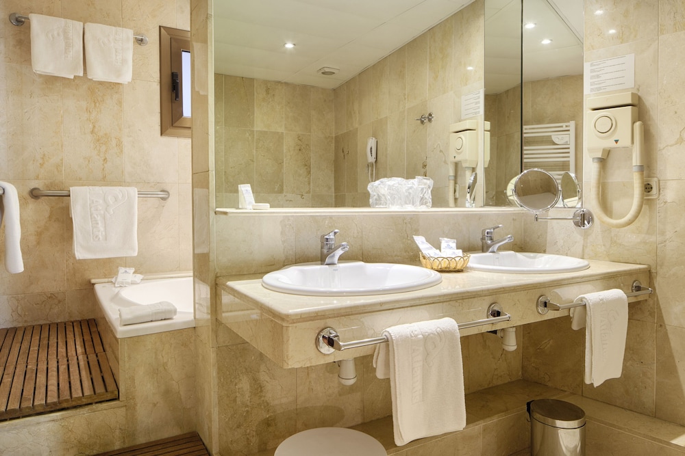 Junior Suite, 1 Double Bed photo 2