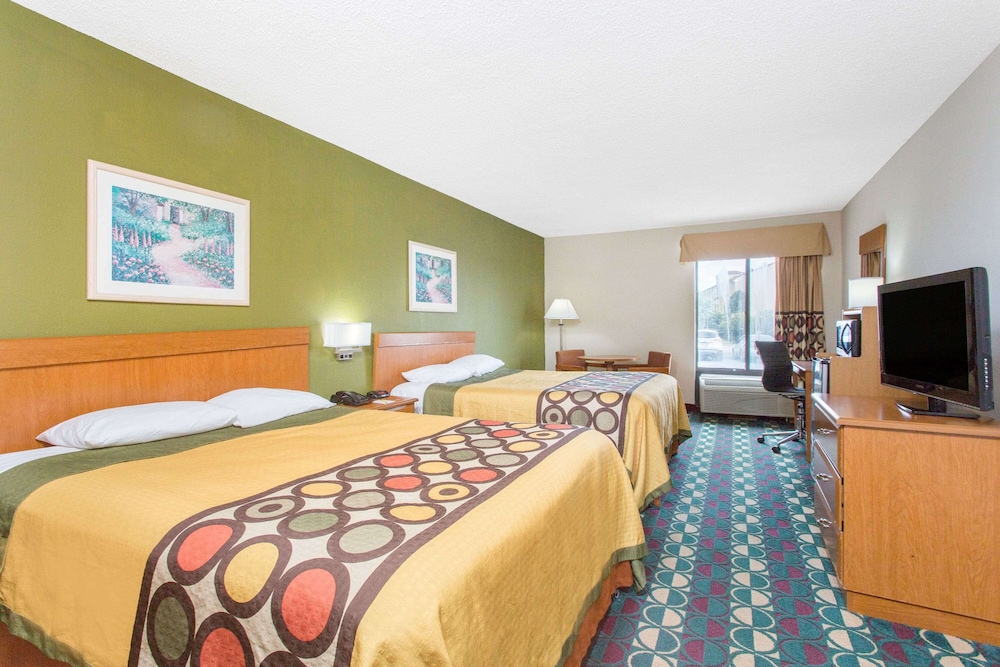 Room, 2 Queen Beds, Non Smoking (Efficiency) - Photo 1