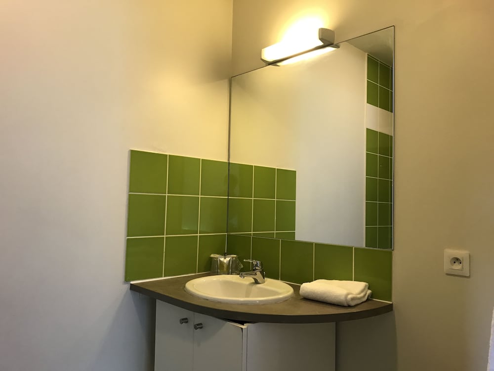 Comfort Triple Room, Accessible photo 2